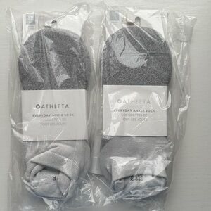 Athleta Everyday Ankle Socks 2 Pairs SIZE S/M